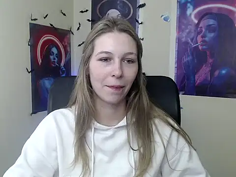 StrangerGi online show from May 9, 2026, 5:56 am