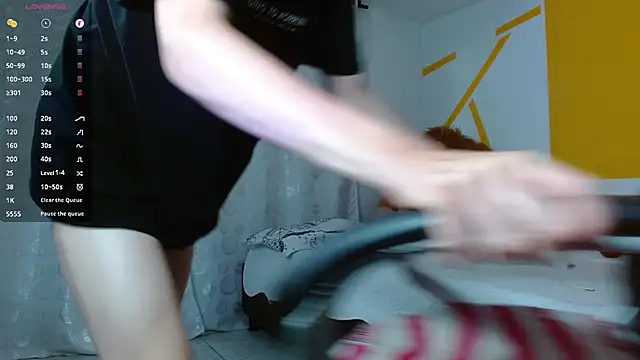 Matthew Boy  online show from January 18, 2025, 8:20 am