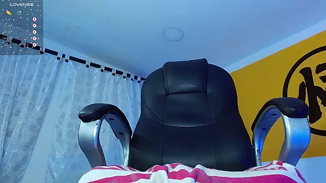 Matthew Boy  online show from February 9, 2025, 4:07 pm