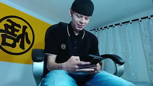 Matthew Boy  online show from February 22, 2025, 1:13 pm