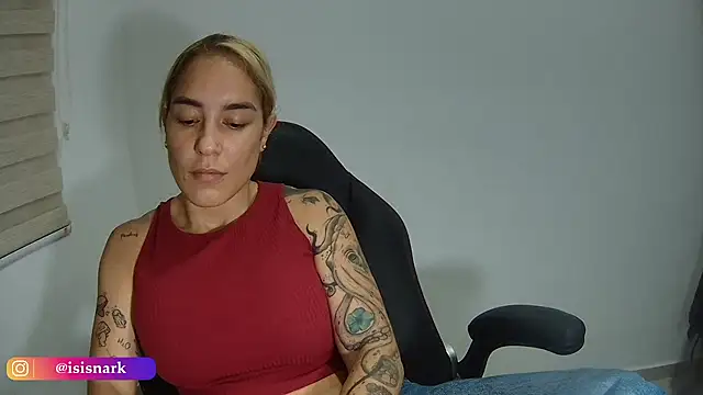 Isis69  online show from November 13, 2025, 12:42 am