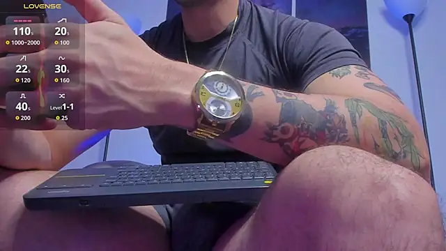 matt saill online show from November 28, 2025, 11:13 am