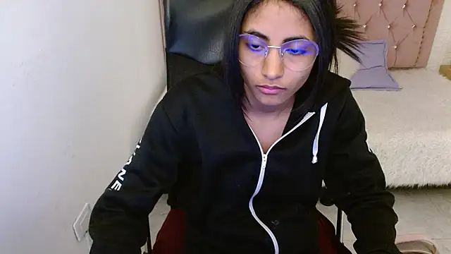 Snapshot of shaneelle chatting on February 7, 2025, 9:16 am shaneelle online show from February 7, 2025, 9:16 am