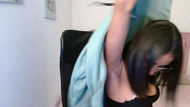 Snapshot of shaneelle chatting on February 11, 2025, 3:08 am shaneelle online show from February 11, 2025, 3:08 am