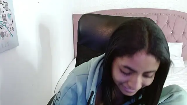 Snapshot of shaneelle chatting on September 23, 2025, 3:09 am shaneelle online show from September 23, 2025, 3:09 am