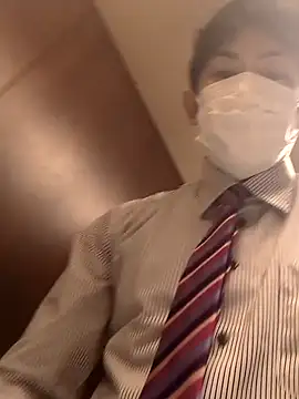 Snapshot of RYOTA8888888888 chatting on December 4, 2024, 12:25 pm RYOTA8888888888 online show from December 4, 2024, 12:25 pm