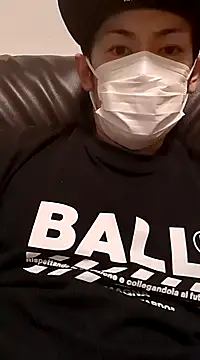 Snapshot of RYOTA8888888888 chatting on December 25, 2024, 2:45 pm RYOTA8888888888 online show from December 25, 2024, 2:45 pm