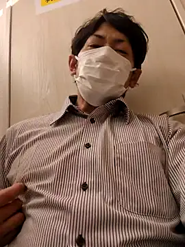 Snapshot of RYOTA8888888888 chatting on February 18, 2025, 6:15 am RYOTA8888888888 online show from February 18, 2025, 6:15 am