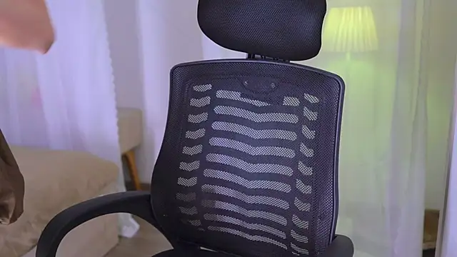 sinnn online show from October 7, 2025, 4:04 pm