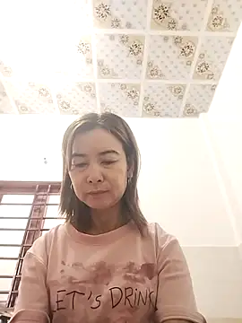 Sexy-ladyboobs20 online show from October 3, 2025, 12:51 am