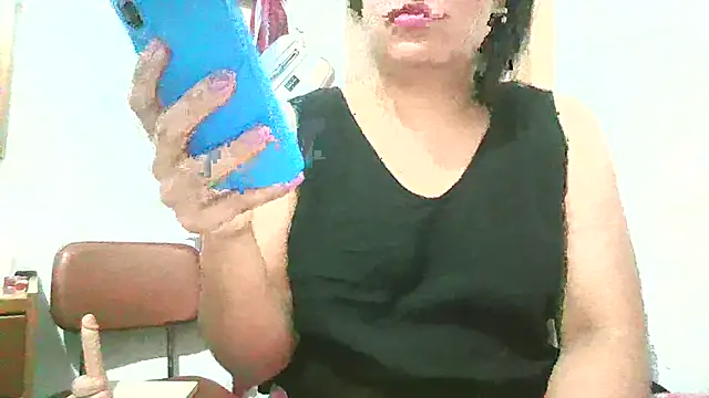 katymojadit online show from November 24, 2025, 9:25 pm