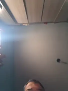 Carlossantos07 online show from April 7, 2026, 11:43 am