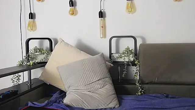 CarterCole online show from February 2, 2025, 3:28 pm