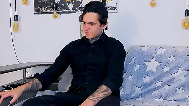 CarterCole online show from January 19, 2026, 2:10 pm