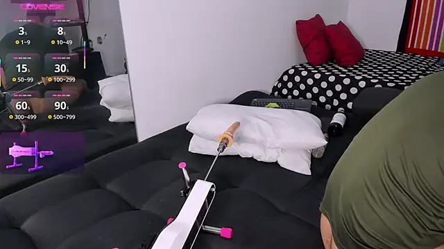 Snapshot of Jerry_woolley chatting on December 20, 2025, 5:14 am Jerry woolley online show from December 20, 2025, 5:14 am