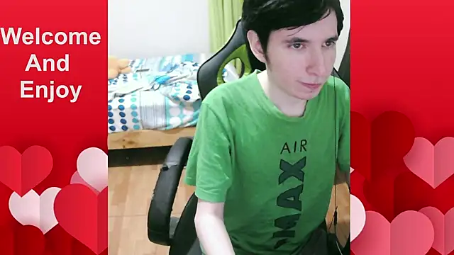 Snapshot of Twink_martinboy chatting on May 25, 2026, 1:44 am Twink martinboy online show from May 25, 2026, 1:44 am