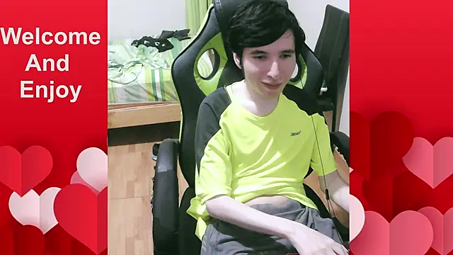 Snapshot of Twink_martinboy chatting on July 16, 2026, 2:06 am Twink martinboy online show from July 16, 2026, 2:06 am