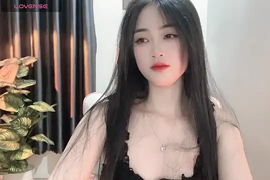 Snapshot of _Aimy_ chatting on December 20, 2024, 4:09 am Aimy online show from December 20, 2024, 4:09 am