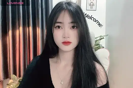 Snapshot of _Aimy_ chatting on January 1, 2025, 3:56 am Aimy online show from January 1, 2025, 3:56 am