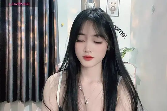 Snapshot of _Aimy_ chatting on January 9, 2025, 4:28 pm Aimy online show from January 9, 2025, 4:28 pm