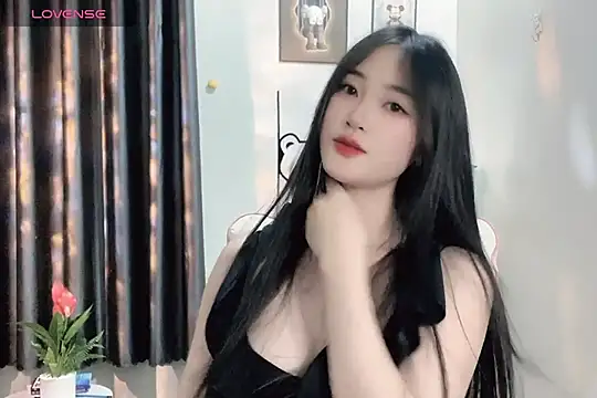 Snapshot of _Aimy_ chatting on January 11, 2025, 7:06 am Aimy online show from January 11, 2025, 7:06 am