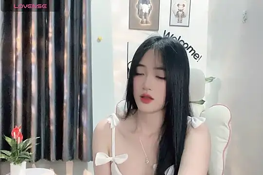 Snapshot of _Aimy_ chatting on January 11, 2025, 6:54 pm Aimy online show from January 11, 2025, 6:54 pm