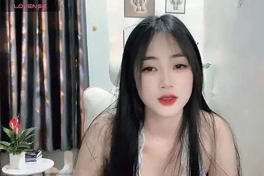 Snapshot of _Aimy_ chatting on January 12, 2025, 4:10 am Aimy online show from January 12, 2025, 4:10 am