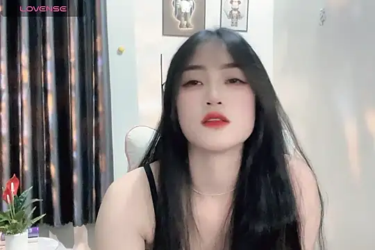Snapshot of _Aimy_ chatting on January 15, 2025, 3:43 am Aimy online show from January 15, 2025, 3:43 am