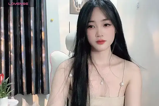 Snapshot of _Aimy_ chatting on January 15, 2025, 6:51 pm Aimy online show from January 15, 2025, 6:51 pm