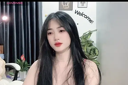 Snapshot of _Aimy_ chatting on February 18, 2025, 6:48 am Aimy online show from February 18, 2025, 6:48 am