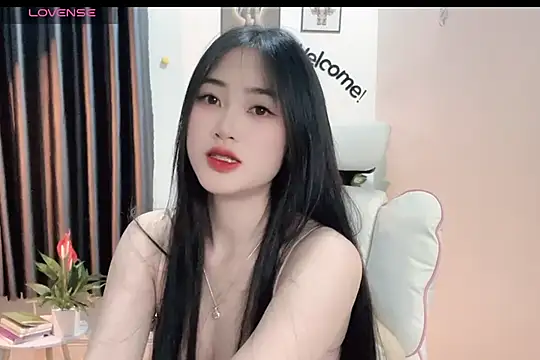 Snapshot of _Aimy_ chatting on February 20, 2025, 3:56 am Aimy online show from February 20, 2025, 3:56 am