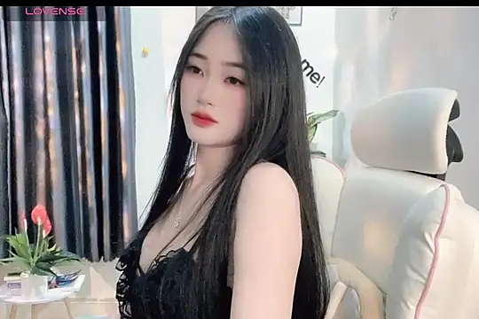 Snapshot of _Aimy_ chatting on February 20, 2025, 3:52 pm Aimy online show from February 20, 2025, 3:52 pm