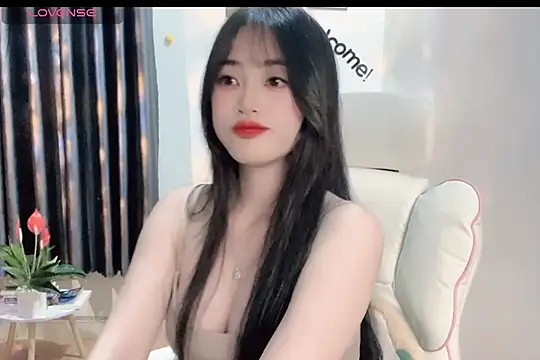 Snapshot of _Aimy_ chatting on February 22, 2025, 4:19 pm Aimy online show from February 22, 2025, 4:19 pm