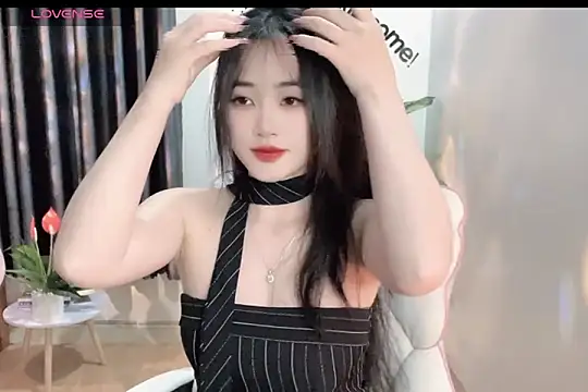 Snapshot of _Aimy_ chatting on February 27, 2025, 3:48 pm Aimy online show from February 27, 2025, 3:48 pm
