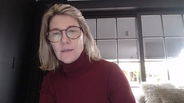 godinflower online show from October 15, 2025, 2:28 pm