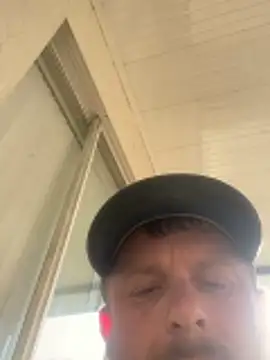 Snapshot of rocket8669 chatting on April 1, 2026, 10:29 pm rocket8669 online show from April 1, 2026, 10:29 pm