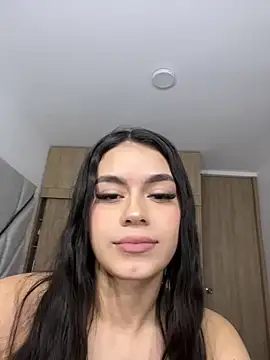 VeronicaCruz  online show from February 23, 2025, 8:17 am