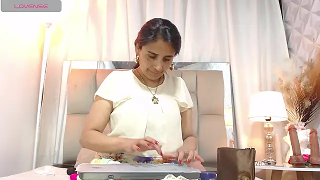 Snapshot of _Marcela__ chatting on January 25, 2025, 12:47 pm  Marcela   online show from January 25, 2025, 12:47 pm