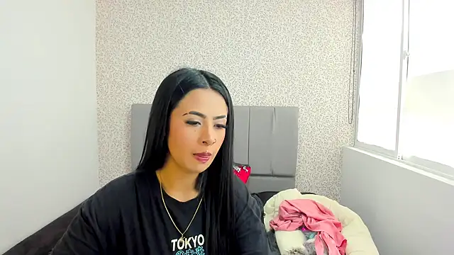 Snapshot of CharlotteeGray_ chatting on January 11, 2025, 7:49 pm CharlotteeGray online show from January 11, 2025, 7:49 pm