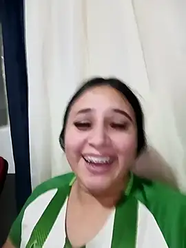 Snapshot of Juanamd1 chatting on October 11, 2025, 12:21 am Juanamd1 online show from October 11, 2025, 12:21 am