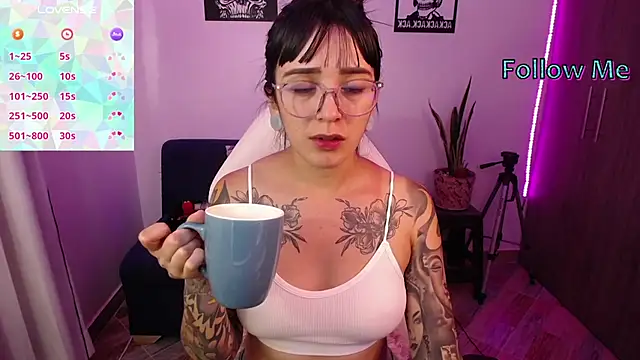 hibridaaa20 online show from September 22, 2025, 11:29 pm