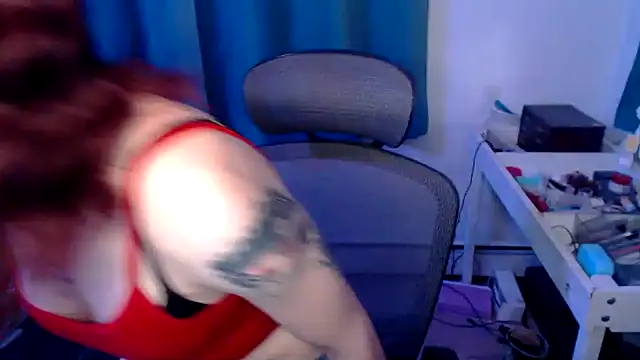 Snapshot of RyffBurnz chatting on January 31, 2025, 12:17 am RyffBurnz online show from January 31, 2025, 12:17 am
