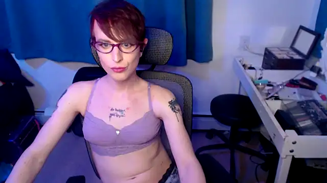 Snapshot of RyffBurnz chatting on March 12, 2025, 4:41 am RyffBurnz online show from March 12, 2025, 4:41 am