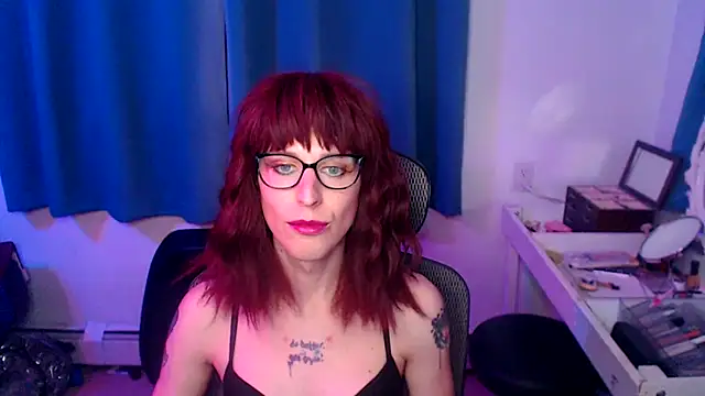 Snapshot of RyffBurnz chatting on March 21, 2025, 2:18 am RyffBurnz online show from March 21, 2025, 2:18 am