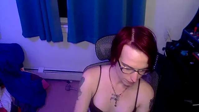 Snapshot of RyffBurnz chatting on October 11, 2025, 2:33 am RyffBurnz online show from October 11, 2025, 2:33 am