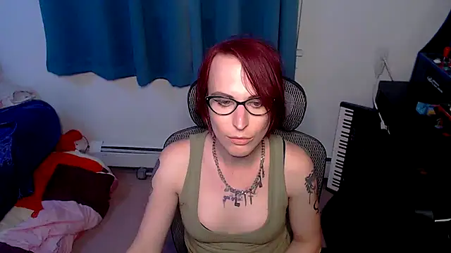 Snapshot of RyffBurnz chatting on October 21, 2025, 3:18 am RyffBurnz online show from October 21, 2025, 3:18 am