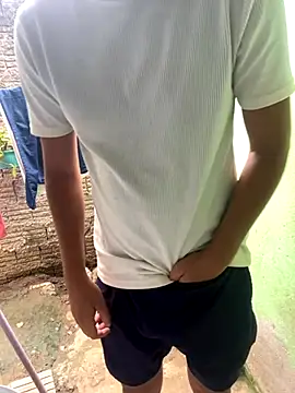 Snapshot of king_cum_ chatting on September 27, 2025, 1:38 pm king cum online show from September 27, 2025, 1:38 pm