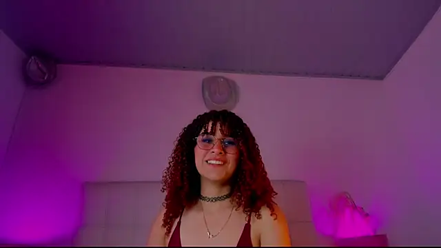 amaia escotet online show from January 22, 2025, 4:44 pm