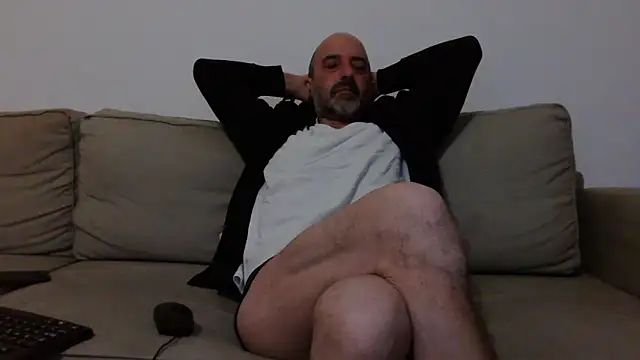 newsimo74 online show from January 5, 2025, 4:58 am