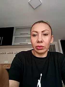 coral smitth online show from February 13, 2025, 3:56 pm